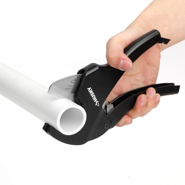 Husky 1-1/4" Ratcheting PVC Cutter - Image 2